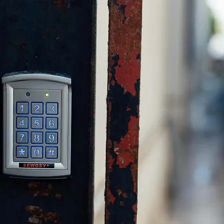 L Atelier Les Garennes-Sur-Loire