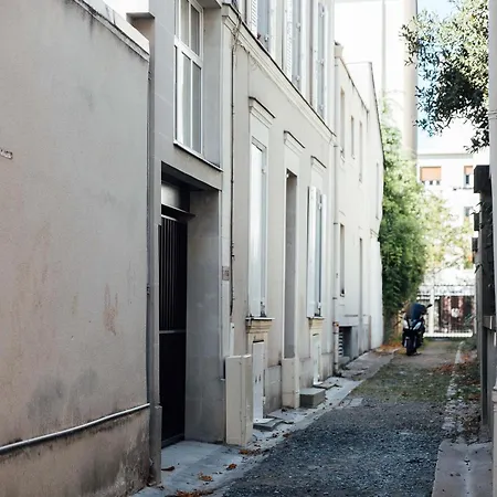 L Atelier * Les Garennes-Sur-Loire
