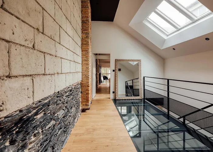 L Atelier Les Garennes-Sur-Loire