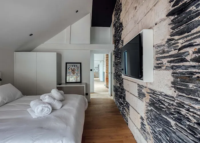 L Atelier Les Garennes-Sur-Loire