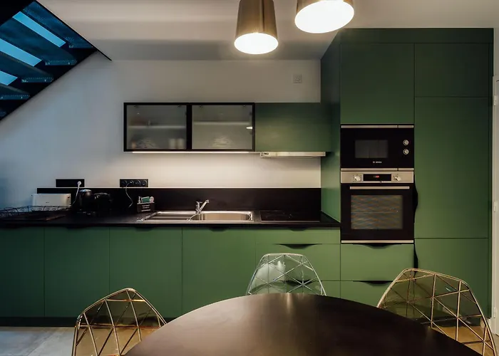 L Atelier Les Garennes-Sur-Loire