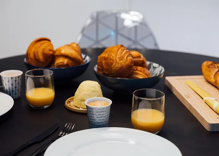 L Atelier * Les Garennes-Sur-Loire